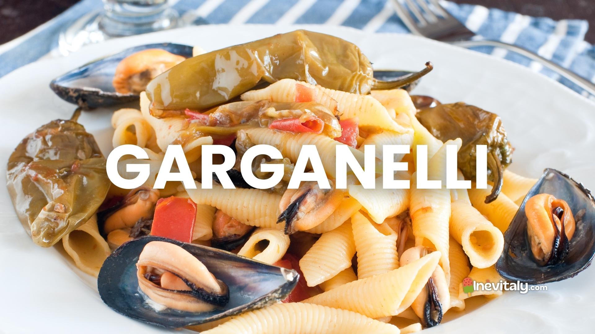 30 shapes of PASTA 🍝 Learn how to say them right, what their names mean, and some fun trivia